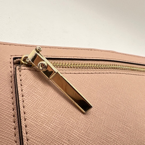 Kate Spade Wallet Pink and White with Gold Accents - Picture 11 of 11